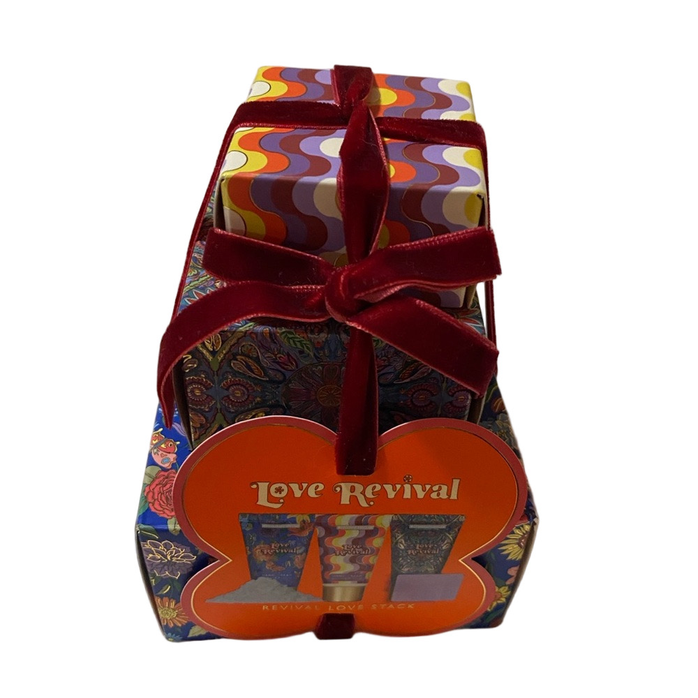 Skincare Moisturizer Set Orange and Purple